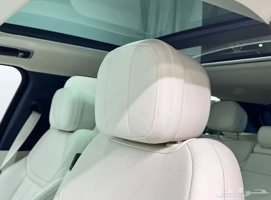 رنج روفر 2024 se v6 13