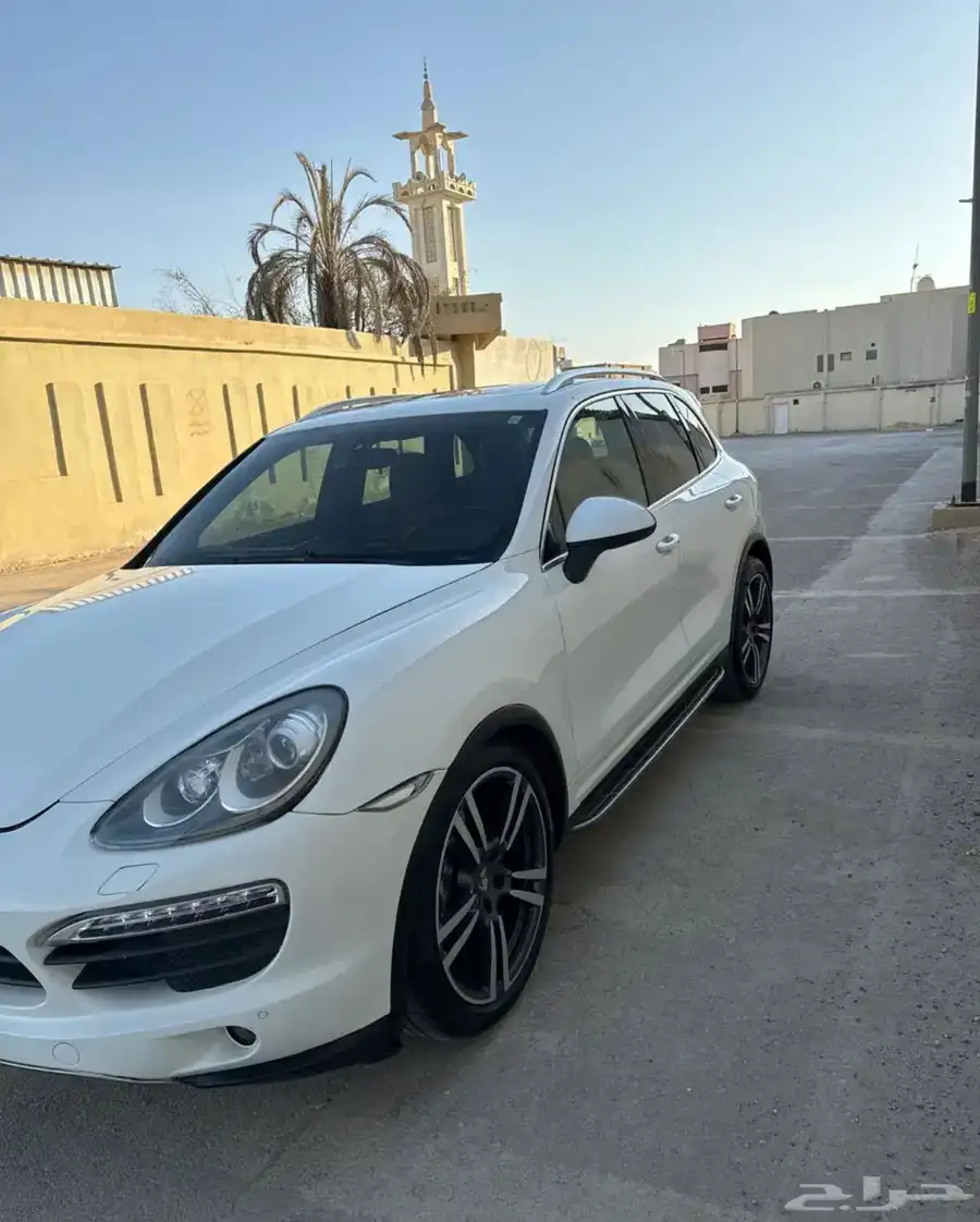للبيع بورش كايين S V8 2