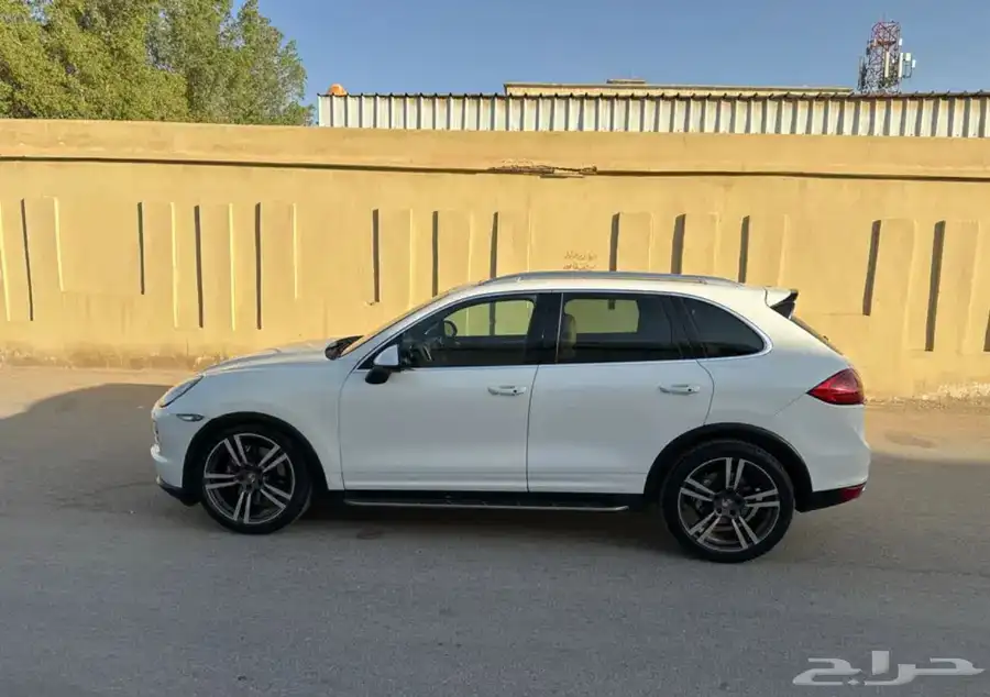 للبيع بورش كايين S V8 6