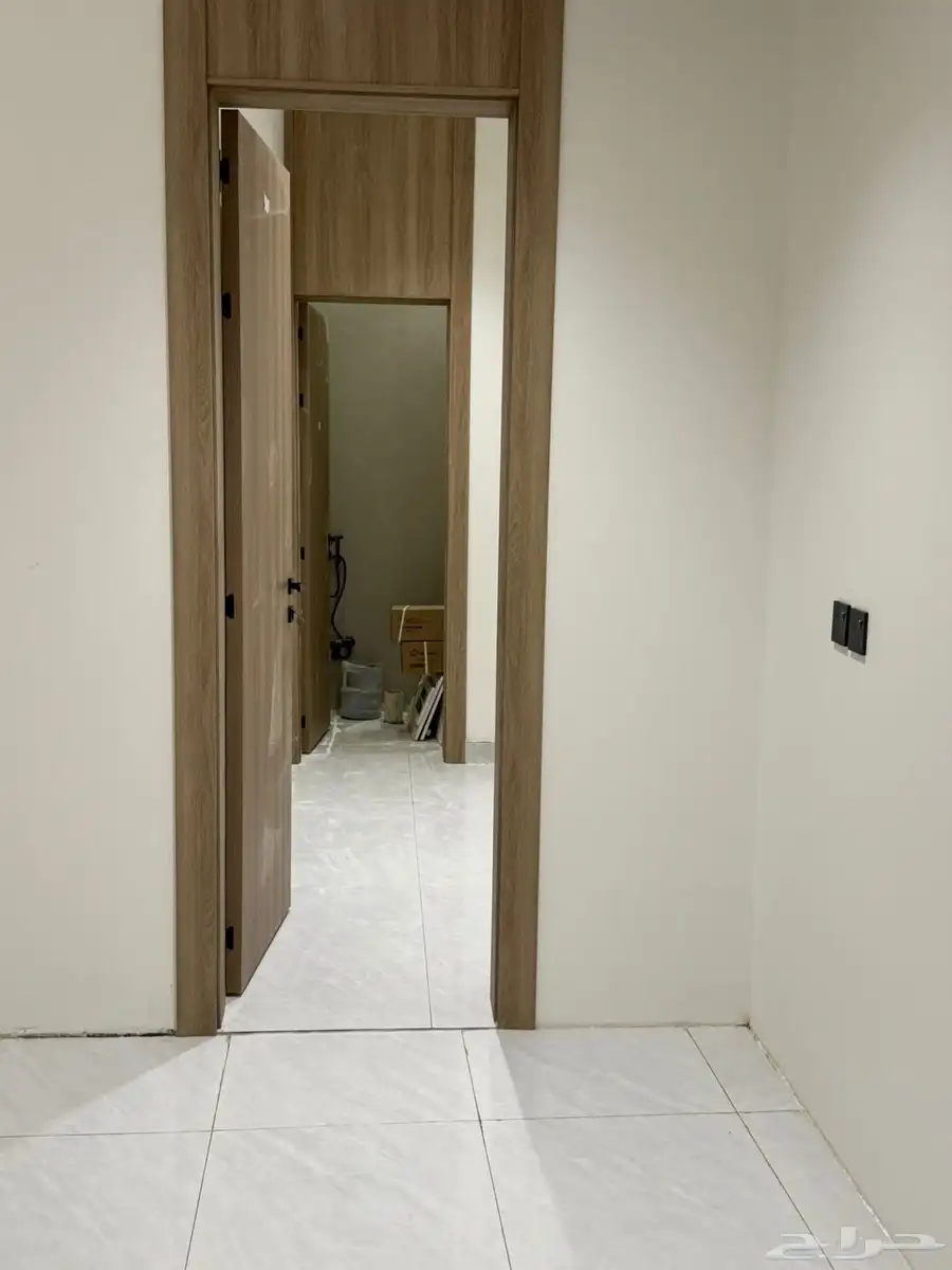 للبيع دور ارضي ودور اول وشقة نمار 3020 7