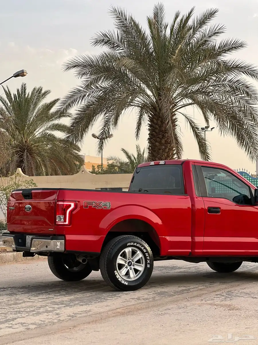 (تم البيع) فورد F150 فل كامل موديل 2016 نظيف جدا 9