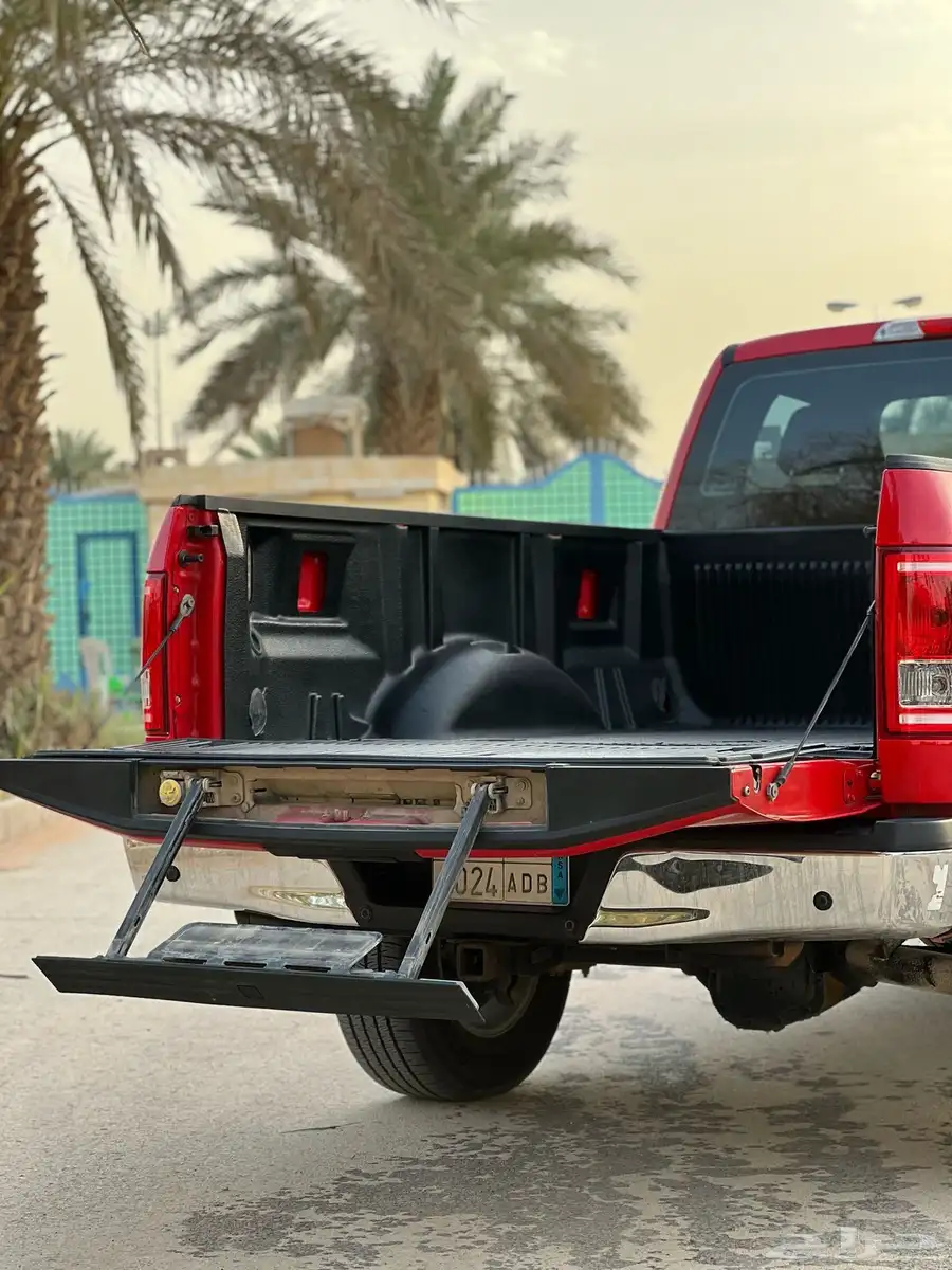 (تم البيع) فورد F150 فل كامل موديل 2016 نظيف جدا 7