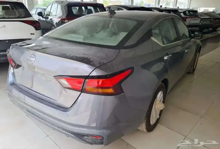 نيسان التيما 2025 استاندر لدى سطوع الشمس 3