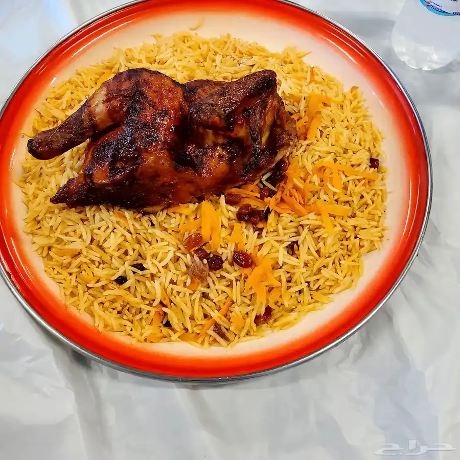 مطعم رز بخاري للتقبيل بموقع مميز 0