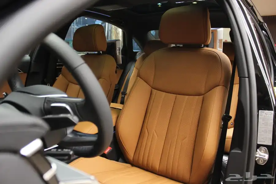 Audi A8L Chrome edition (full option) 2025 NEW 5