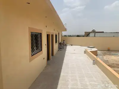 حوش مع غرف للايجار خلف المصانع 8