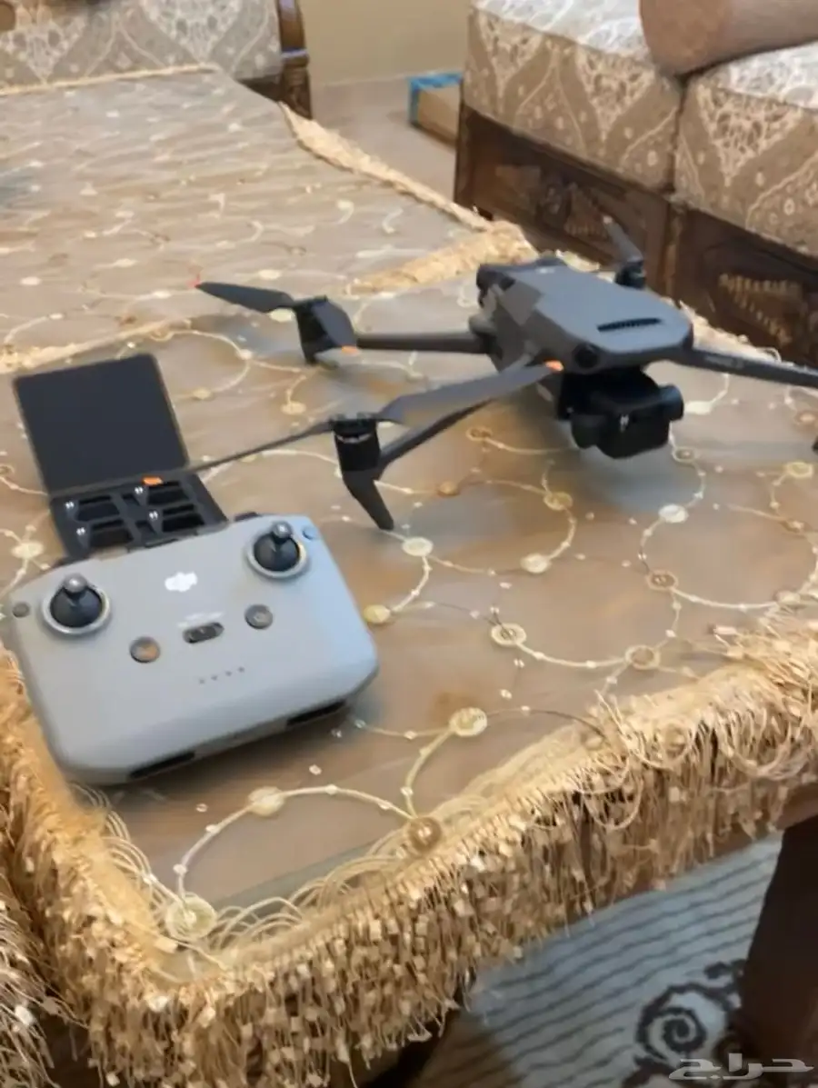 درون مافيك DJI Mavic 3 Fly More Combo شبه جديد 1
