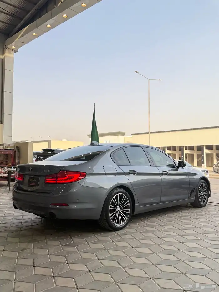 للبيع BMW ((( تم البيع ))) 7