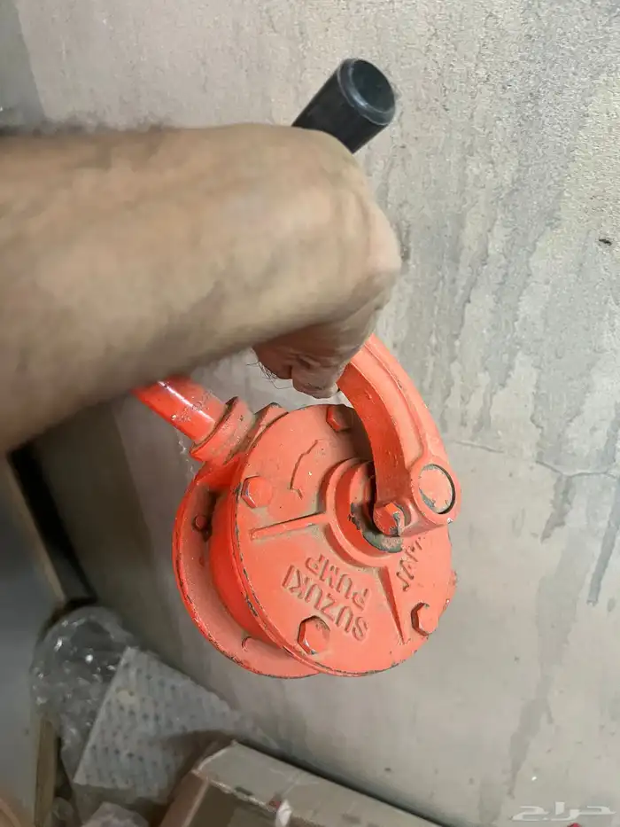 مضخات يدويه 1