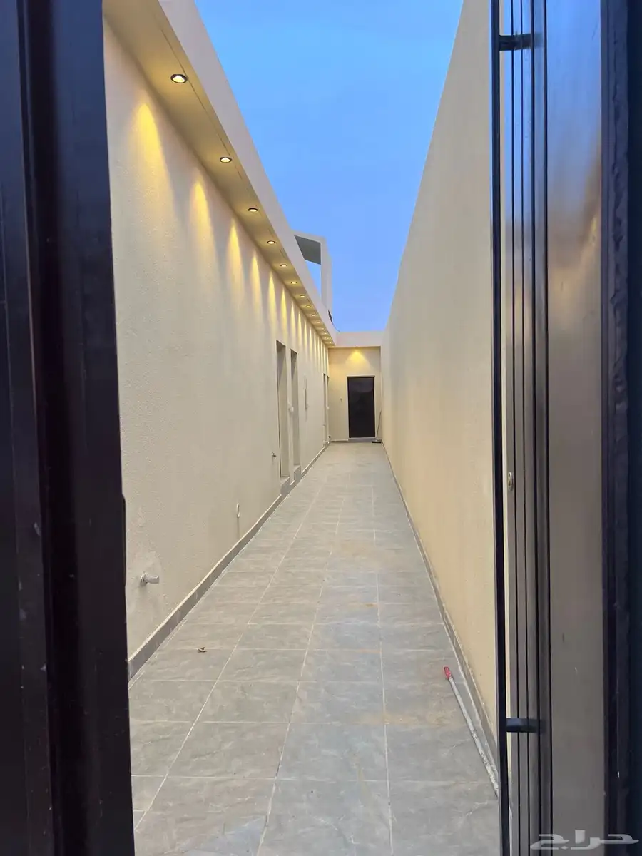 شاليهات الخلف للايجار بحي عريض 2