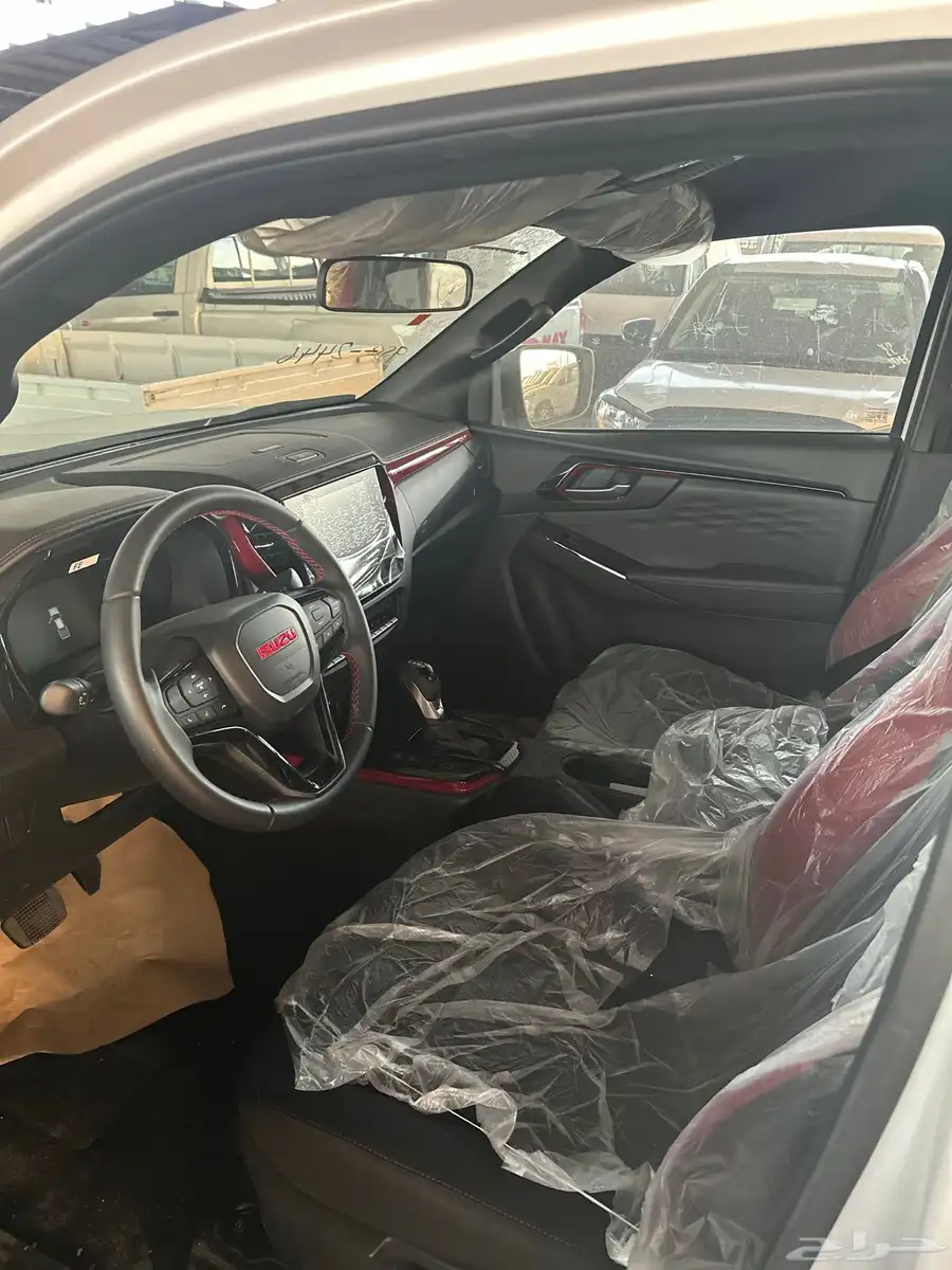 ايسوزو ديماكس GT2025 11