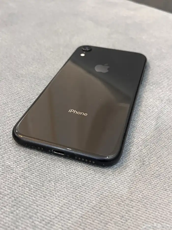 ايفون xr نظييف 2