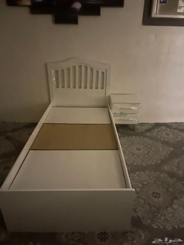 سلام عليكم ترى على السرير كله جديد 14