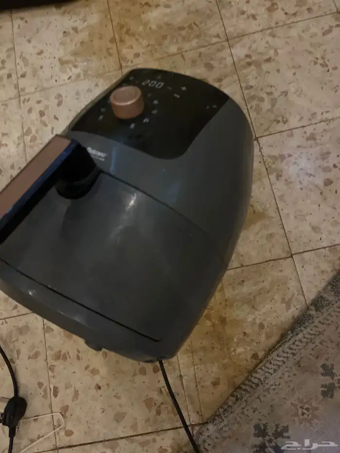 قاليه هوايه وا مكنسه 1