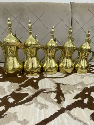 دلال طيبه نفس القصه بس الختم يختلف 0