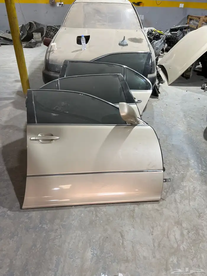 يوجد لكزس Ls430 مديل 2005 1