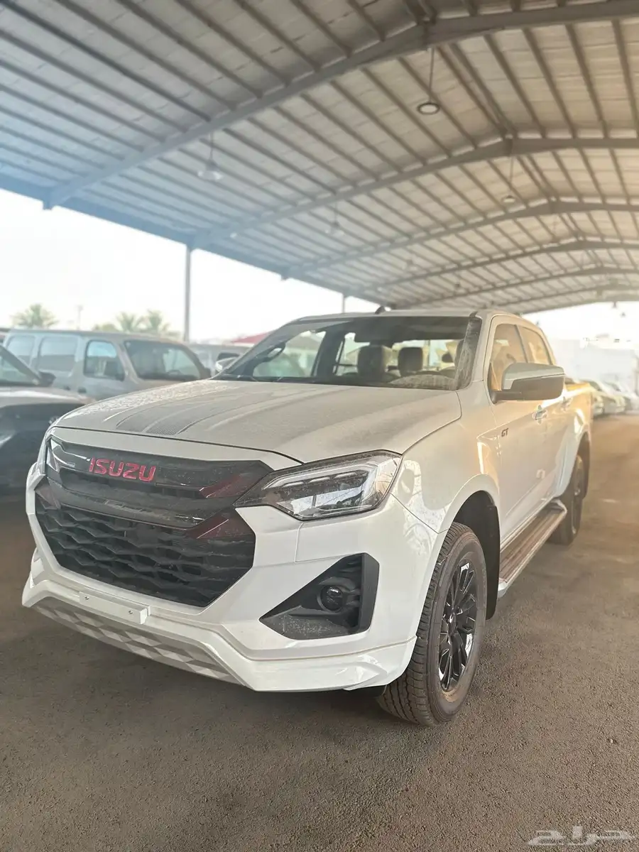 ايسوزو ديماكس GT2025 0