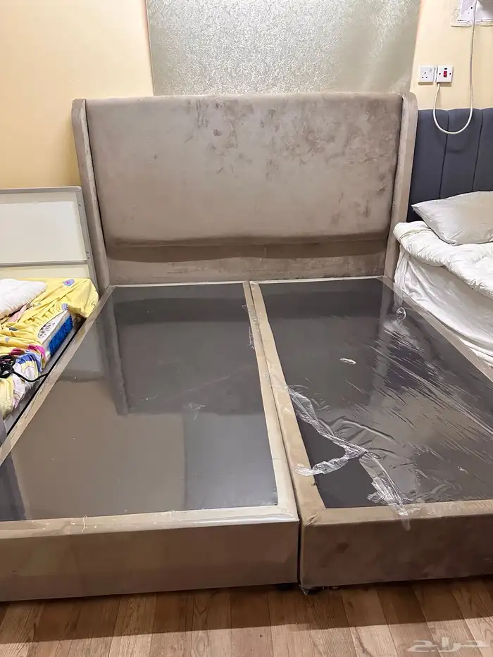 سرير للبيع 1