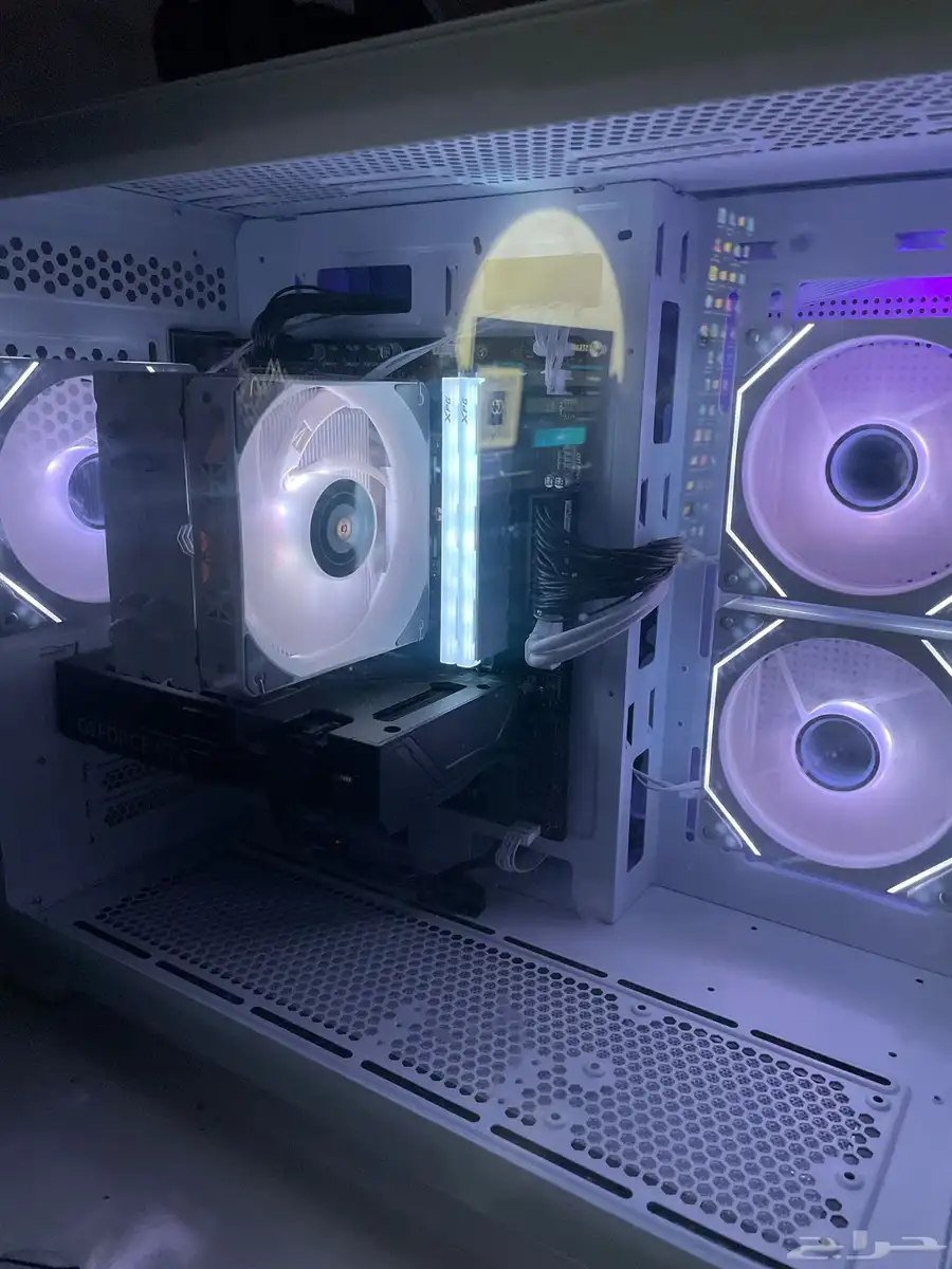 pc للبيع 0