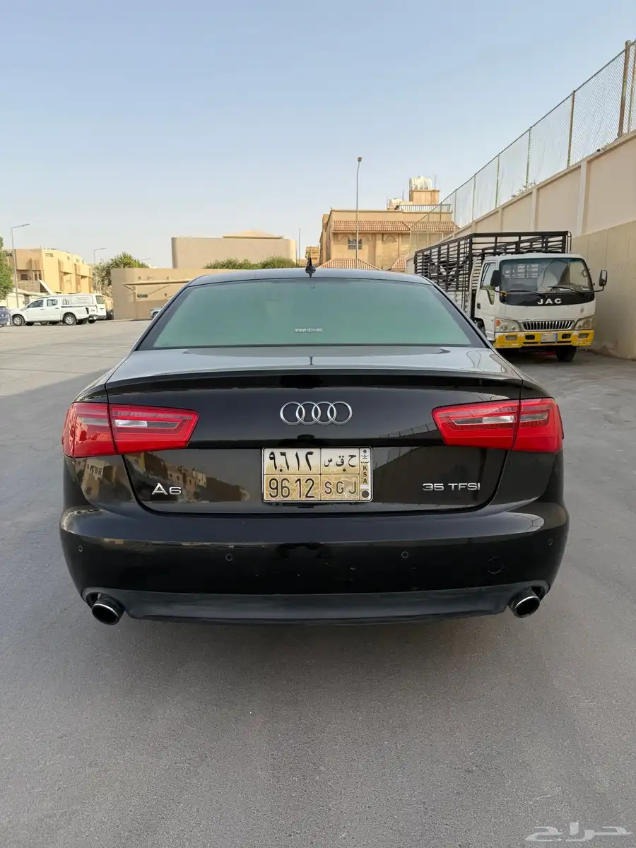للبيع أودي A6 موديل 2015 2