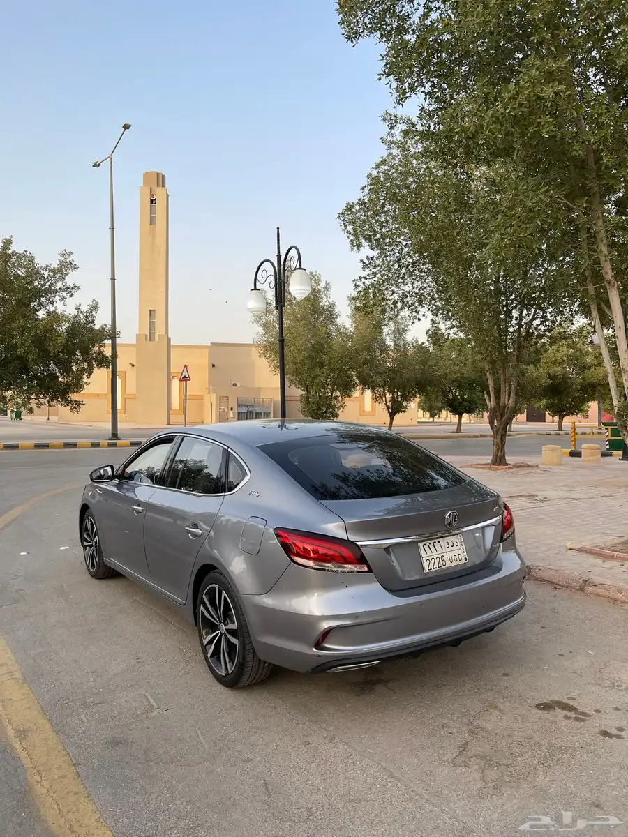 للبيع ام جي 6 2020 اعلى فئة 4