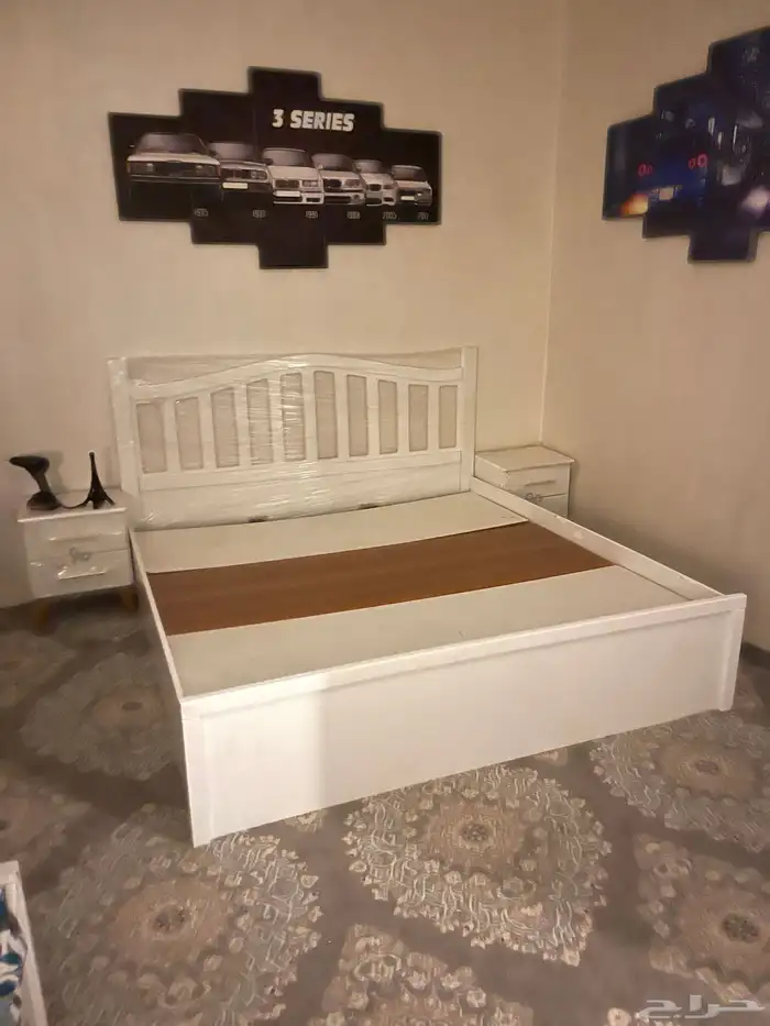 سلام عليكم ترى على السرير كله جديد 1