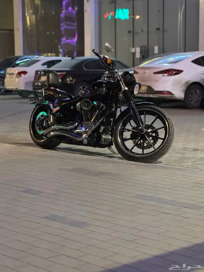 Harley Davidson Breakout 2015 2