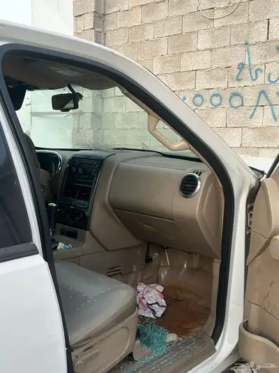 اكسبلور 2010 قطع غيار فقط 2