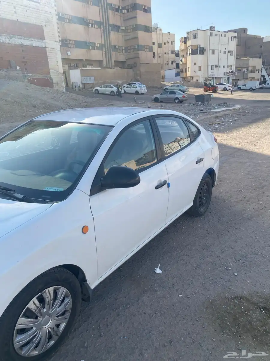 النترا 2010 عادي 3