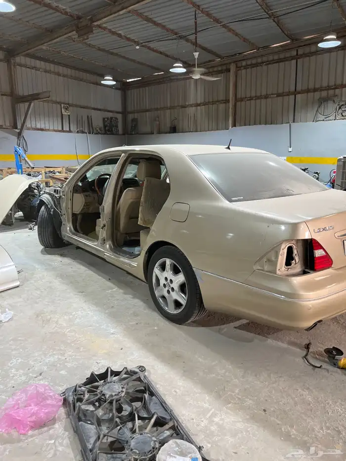 يوجد لكزس Ls430 مديل 2005 0