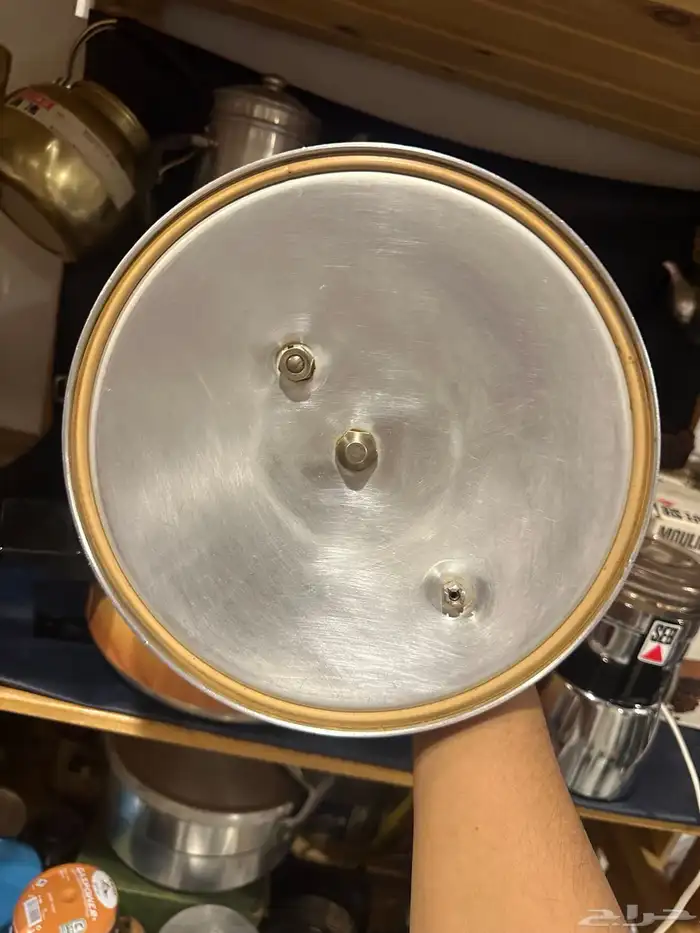 قدر 6 لتر و 4.5 فرنسي معدن 13