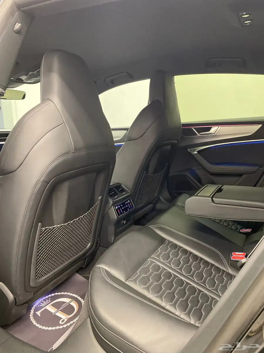 اودي RS7 16
