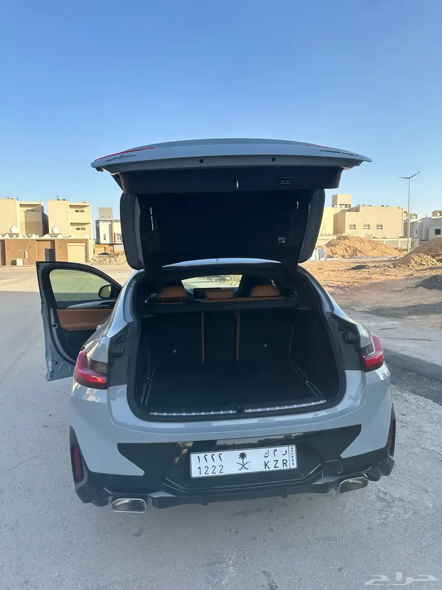 بي ام دبليو X4 8