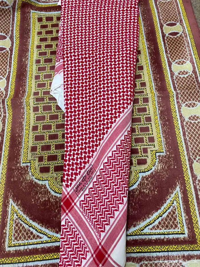 شماغ قديم للبيع 3