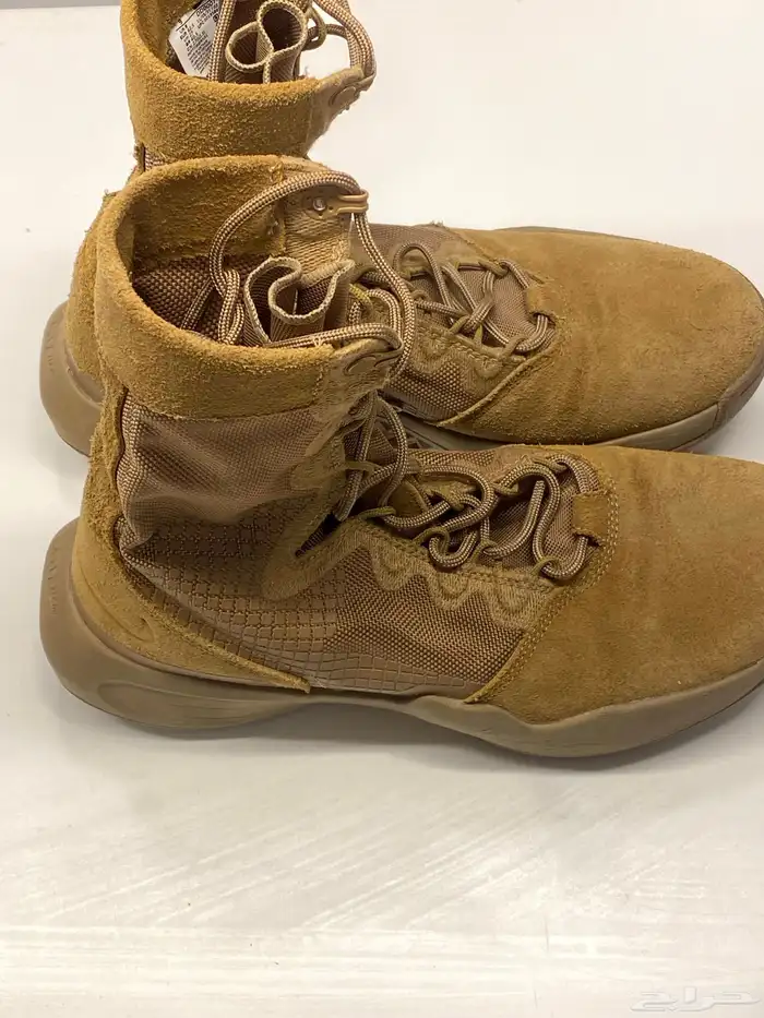 بسطار من شركه نايك 2