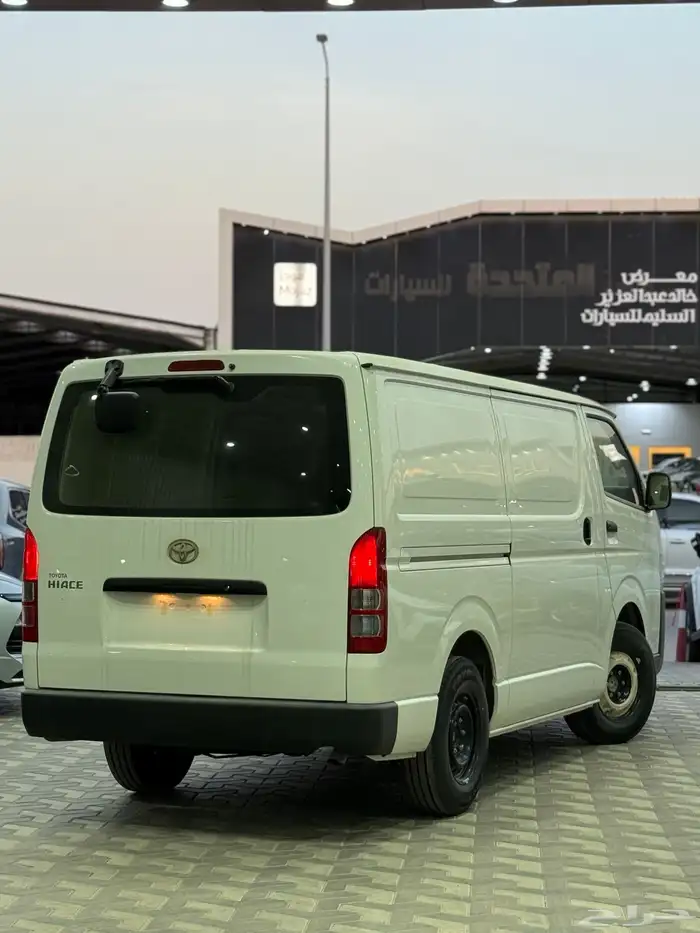 متوفر باصات وسيارات اسعار خاصه للشركات والمؤسسات 4