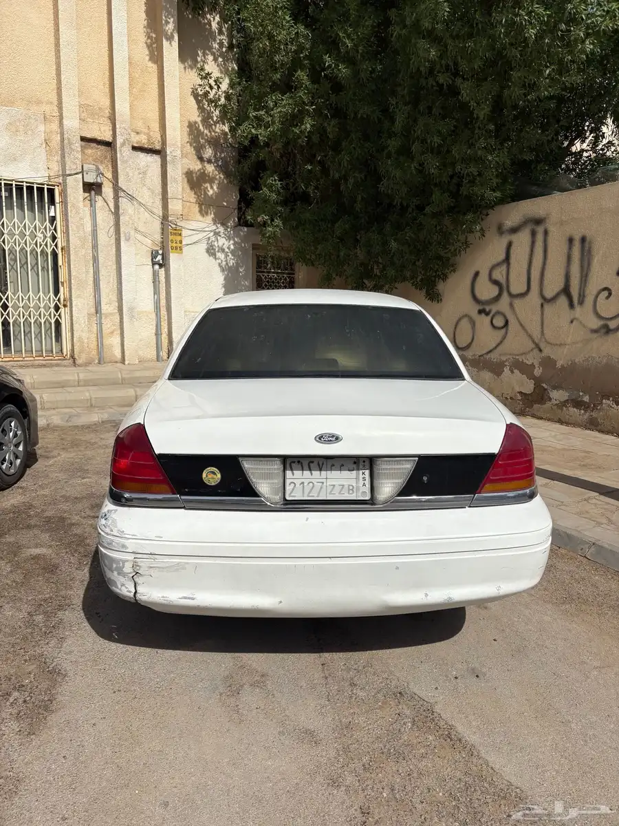 فورد 2000 2
