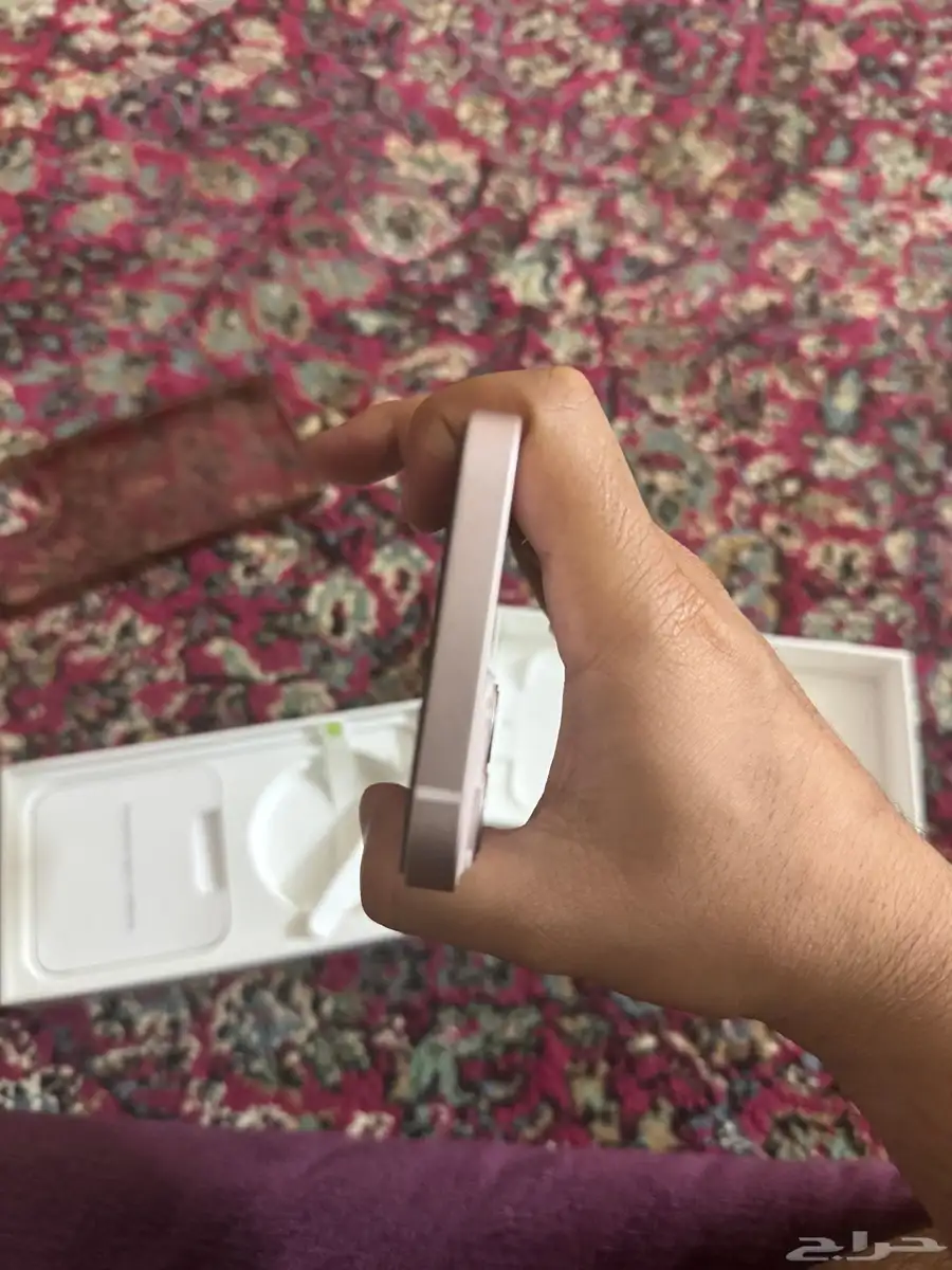 ايفون 13 5