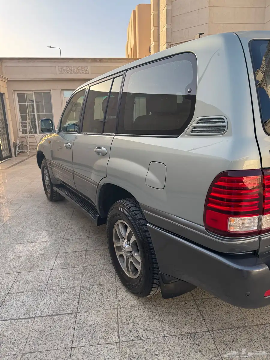 جيب لكزس 2003 11