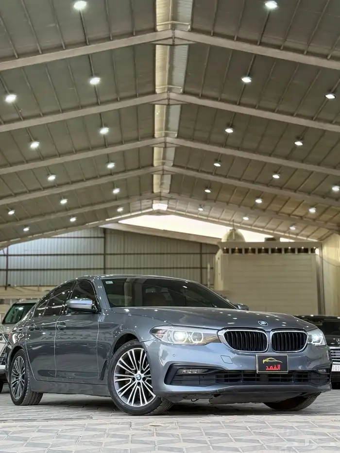 للبيع BMW ((( تم البيع ))) 3