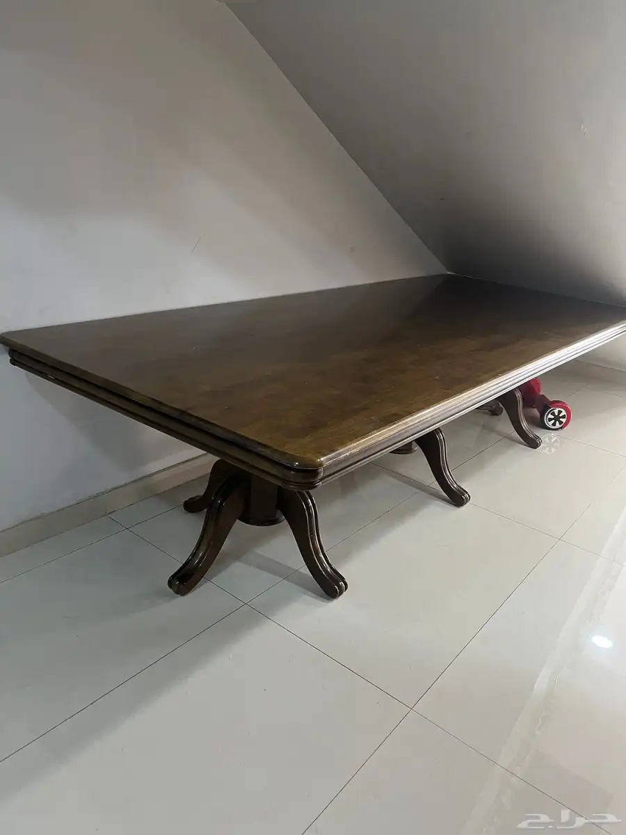طاولة طعام 0