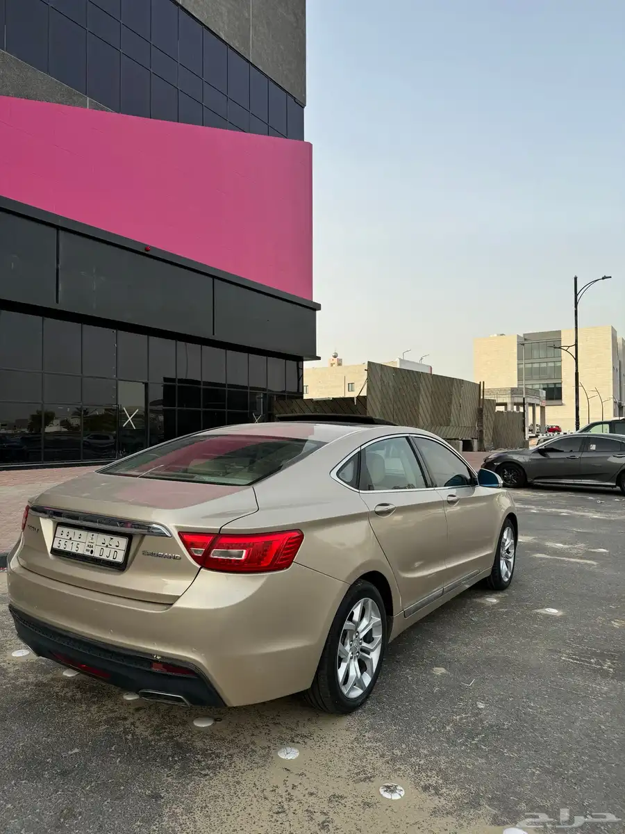 جيلي إمجراند GT 2017 فل كامل - مواصفات فخمة وسعر مناسب 10