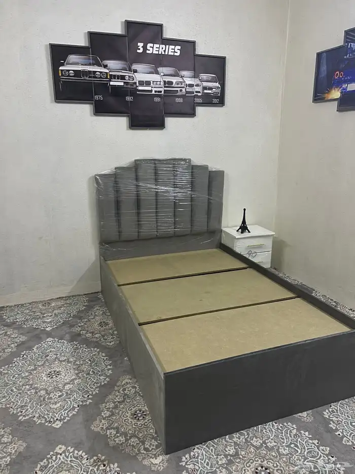 سلام عليكم ترى على السرير كله جديد 5