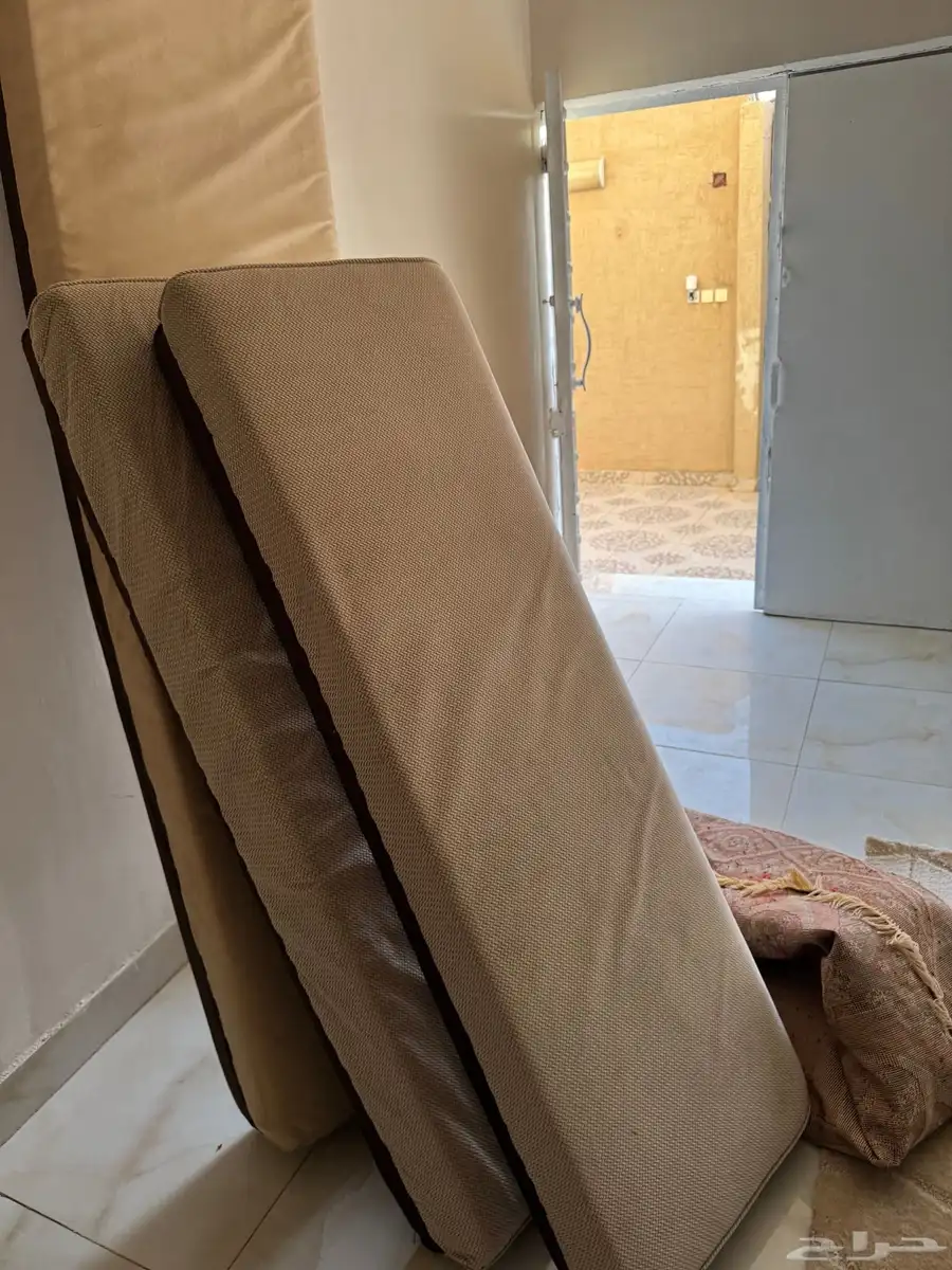 اثاث 3