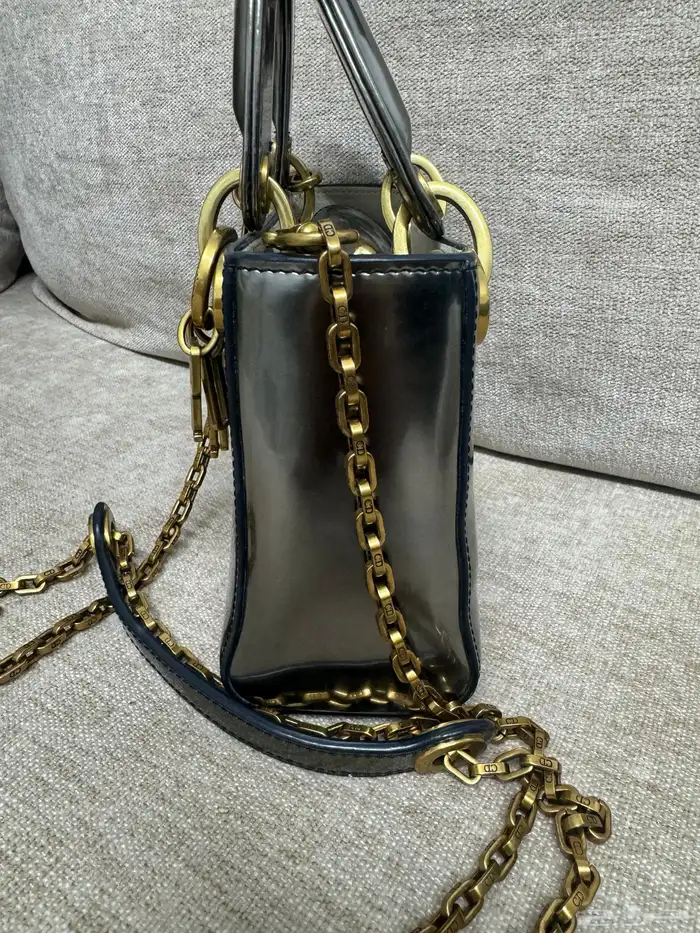 شنطه نسائيه ماركه ديور الاصليه 1