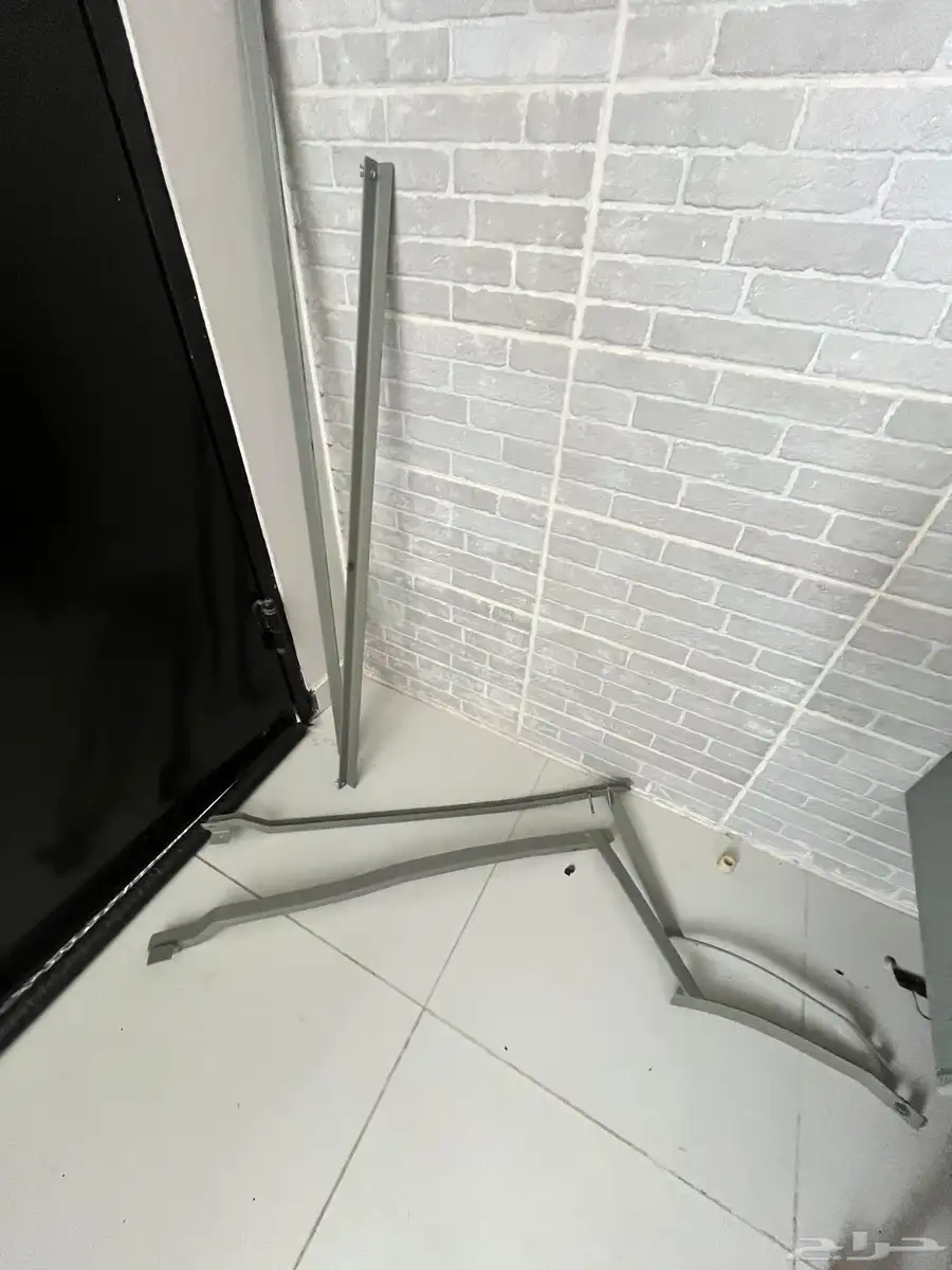 طبق معلق للبرادو 8