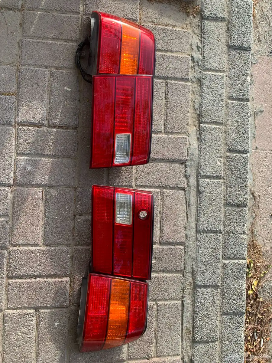 لكزس LS400 0