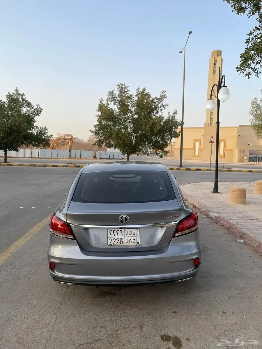 للبيع ام جي 6 2020 اعلى فئة 5