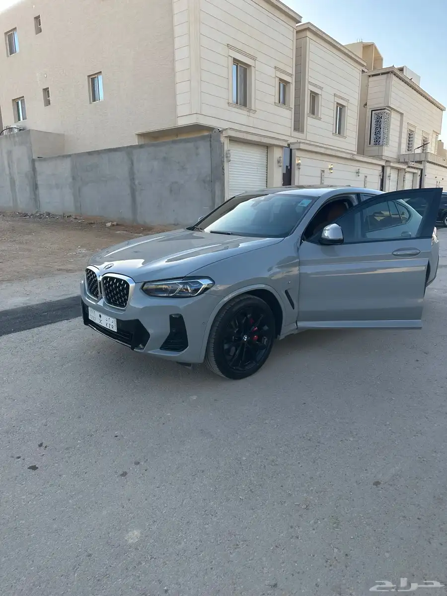 بي ام دبليو X4 0