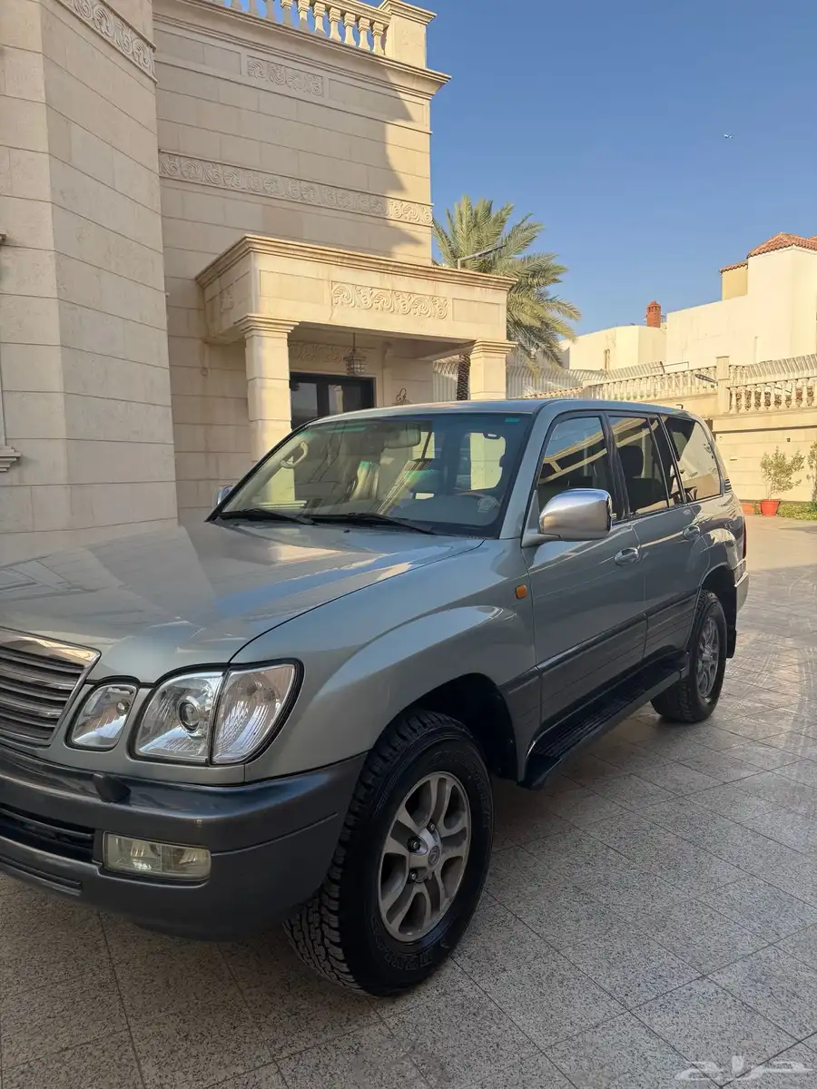 جيب لكزس 2003 1